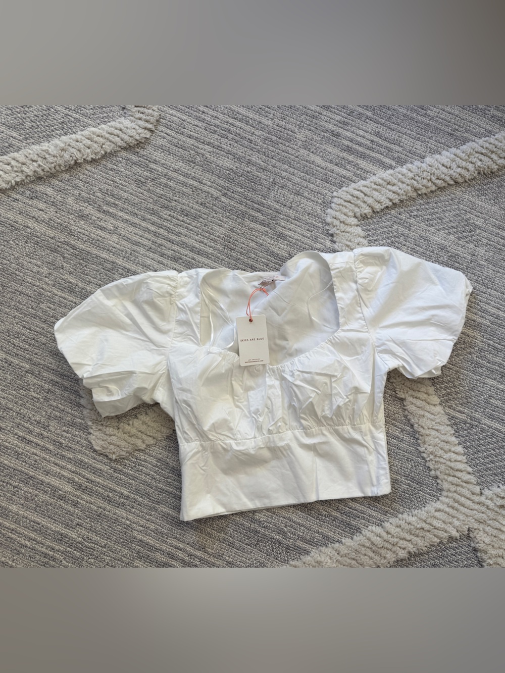 Skies Are Blue Poplin Bubble Sleeve Crop Top